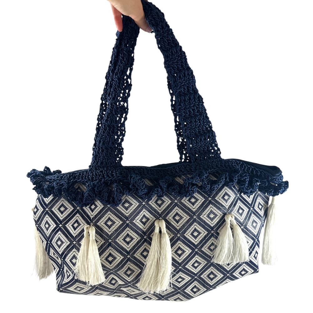 IL GIARDINO DI PIPPO Blue White Woven Tote Bag Tassel Macrame Handles Large - Picture 3 of 10